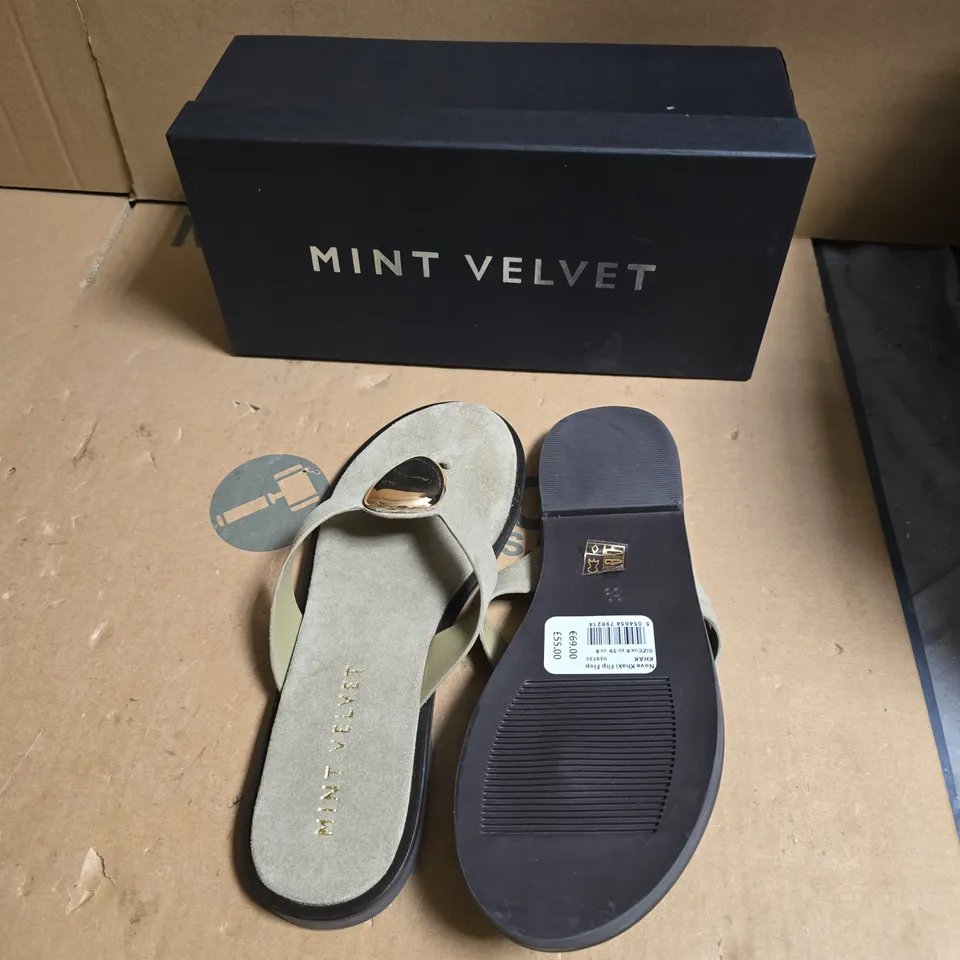 MINT VELVET WOMEN'S SANDALS – BEIGE/GREY WITH GOLD HEART DETAIL - UK SIZE 6 
