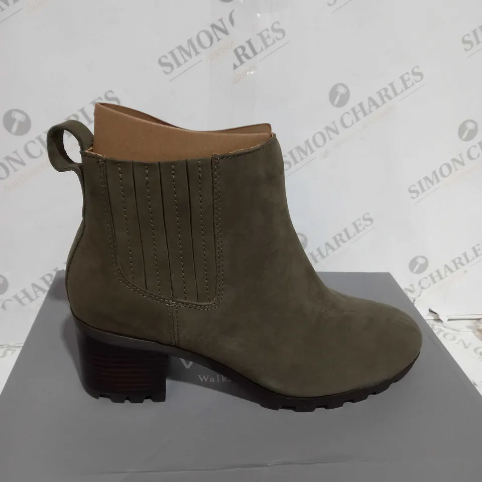 BOXED PAIR OF VIONIC WILMA ANKLE BOOTS OLIVE SIZE 6