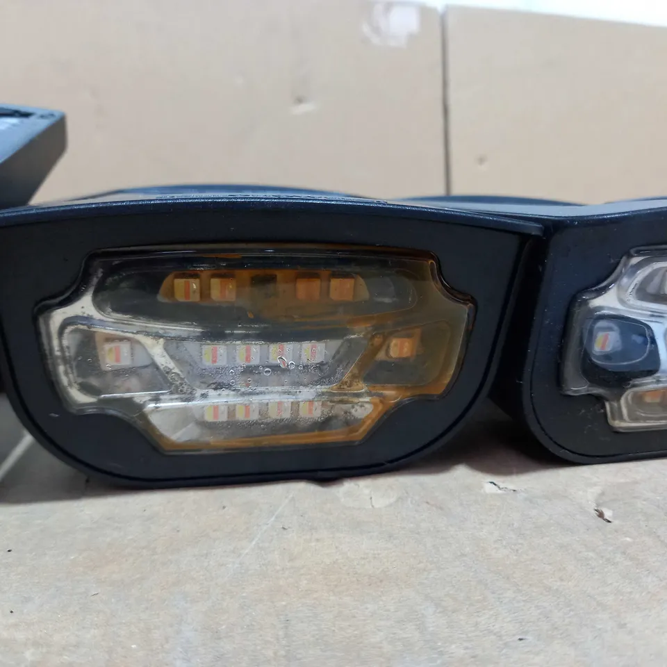 BIONIC COLOR BURST SOLAR POWERED LIGHTS