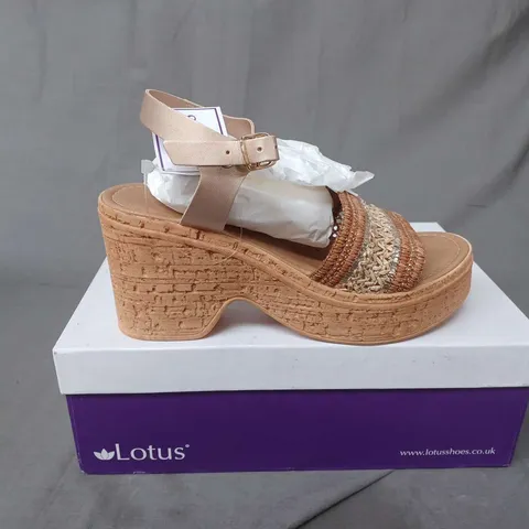 BOXED PAIR OF LOTUS CHELSIA NATURAL SANDALS - UK 4