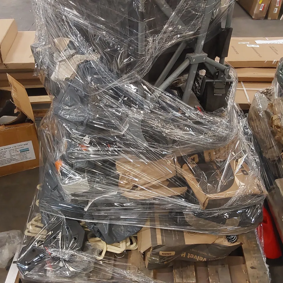 PALLET CONTAINING A LARGE ASSORTMENT OF CONSUMER PRODUCTS INCLUDING: CAMPING WAGON, COOLING PILLOWS, CLOTHES HANGERS ECT