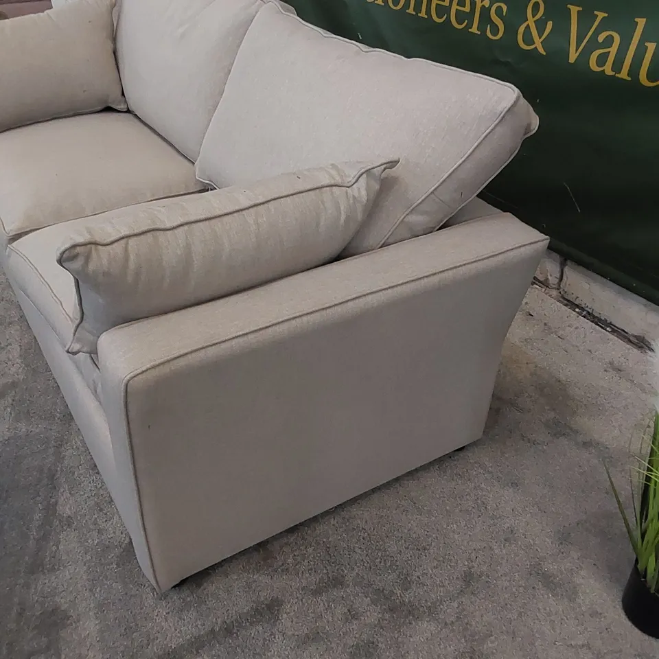 THE AMESBURY 3-SEATER SOFA UPHOLSTERED IN OAT FABRIC