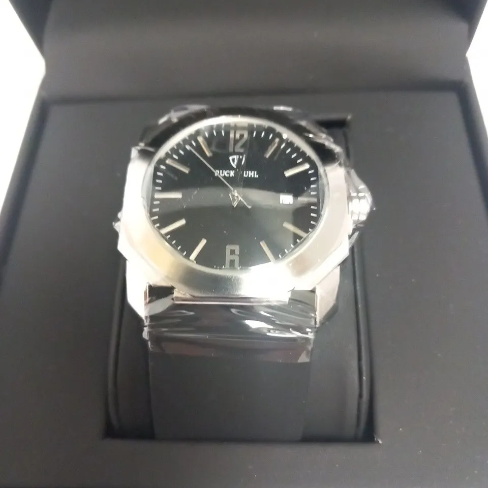 MEN’S RUCKSTUHL R180 WATCH – DATE FUNCTION – BLACK DIAL – CURVED SCRATCH RESISTANT CRYSTAL GLASS – RUBBER STRAP – RRP £505