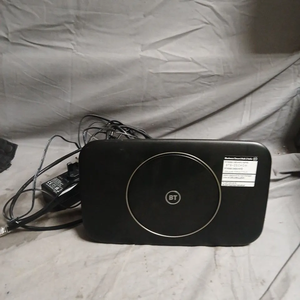 BT BUSINESS SMART HUB 2