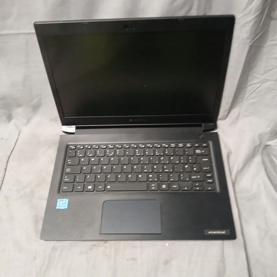 TOSHIBA DYNABOOK PORTEGE A30-E-1JC LAPTOP