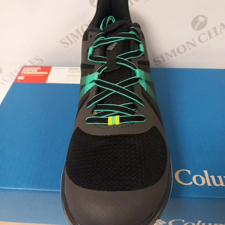 BOXED COLUMBIA WOMEN'S ESCAPE PURSUIT OUTDRY SIZE 8