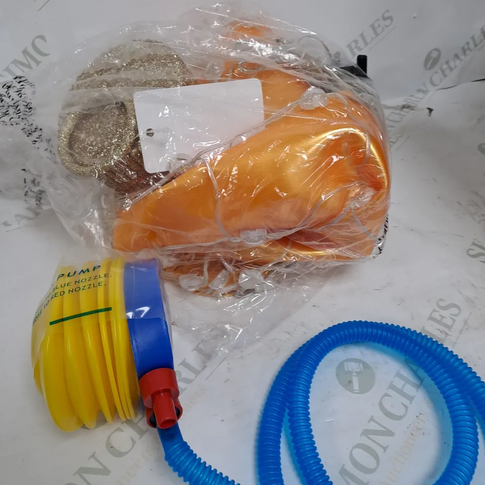 MR CHRISTMAS INDOOR OUTDOOR INFLATABLE BAUBLE AND STAND