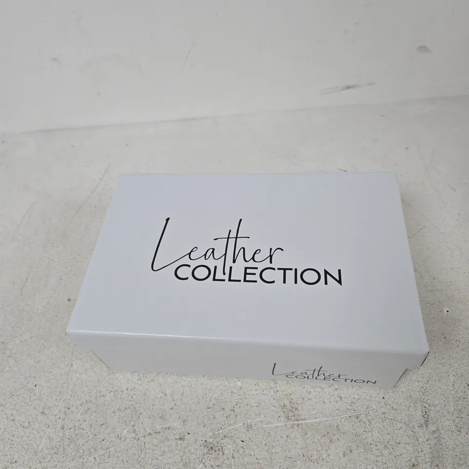 LEATHER COLLECTION TAN SANDALS WITH GOLD STRAPS – UK 4