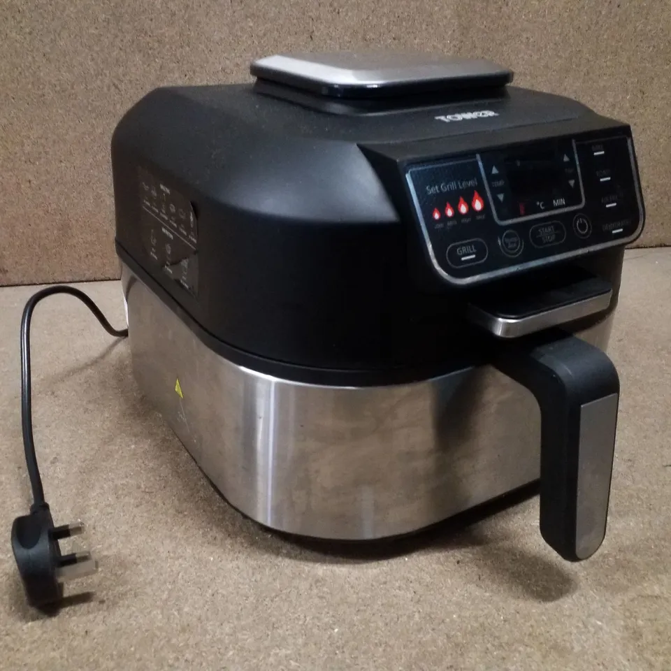 BOXED TOWER 5-IN-1 AIR FRYER & SMOKELESS GRILL