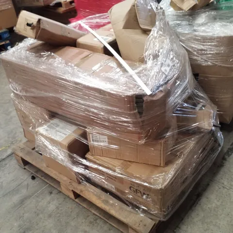 PALLET CONTAINING ASSORTED PRODUCTS INCLUDING WINDOW SEAT, CHRISTMAS TREE, LAMP SHADE & ANTIQUE VASE