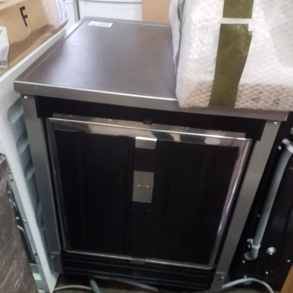 HISENSE HS622E90XUK FULL-SIZE DISHWASHER - STAINLESS STEEL