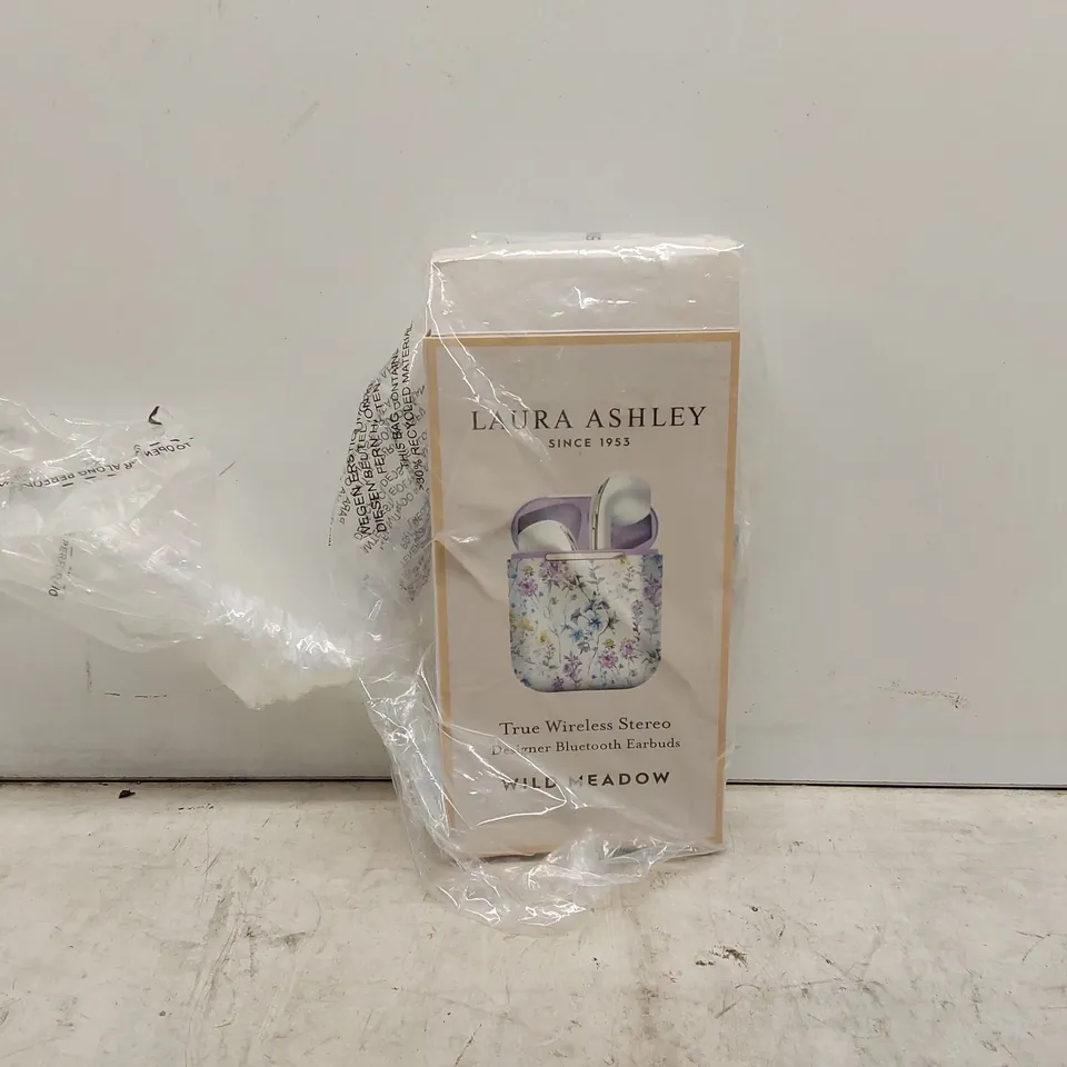 BAGGED LAURA ASHLEY TRUE WIRELESS EARBUDS WILD MEAD (1 ITEM)