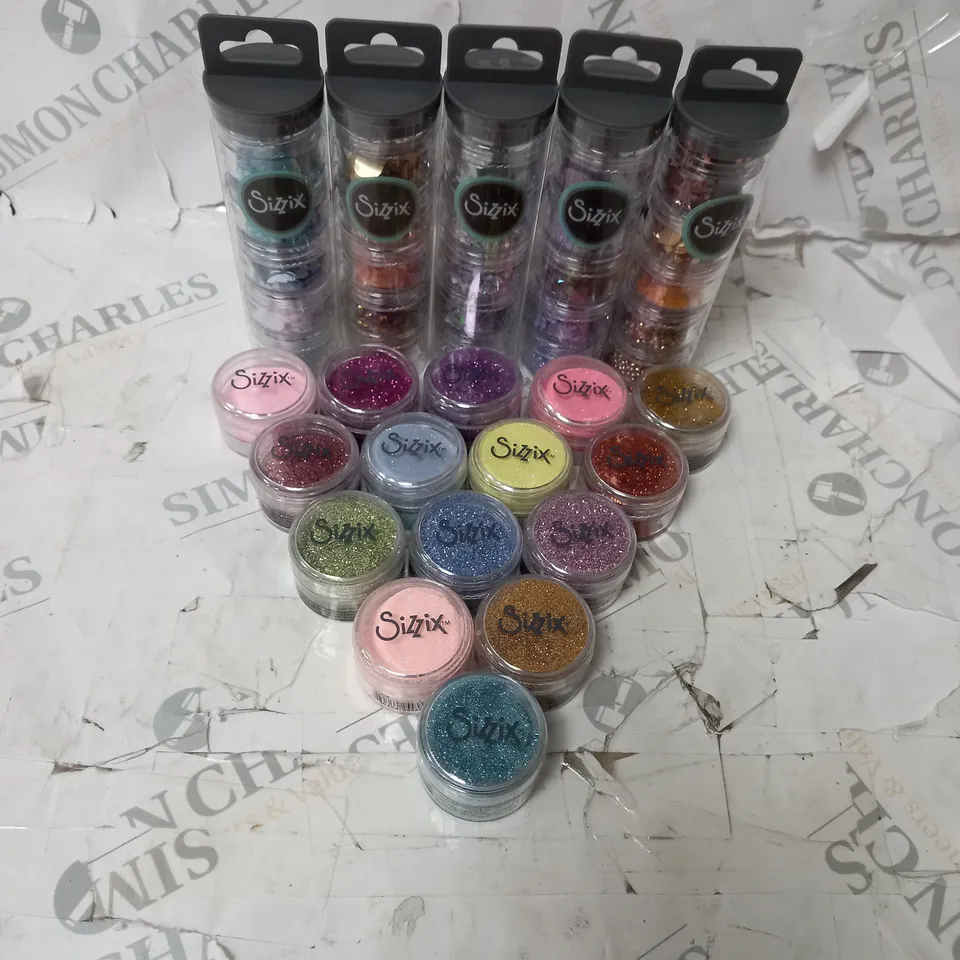 BOX OF APPROX 20 ASSORTED SIZZIX ITEMS TO INCLUDE VARIOUS BIODEGRADEABLE FINE GLITTER, VARIOUS SEQUIN AND BEAD TUBES. 