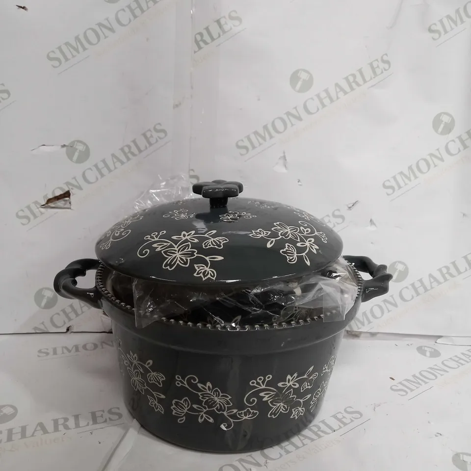 TEMP-TATIONS CERAMIC ROUND CASSEROLE BAKERS GREY