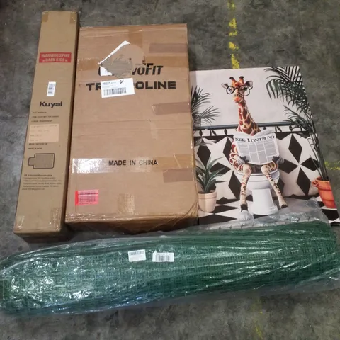 PALLET CONTAINING ASSORTED PRODUCTS INCLUDING CHAIR MAT, 40" TRAMPOLINE, GIRAFFE WALL ART DECOR & GARDEN FENCE