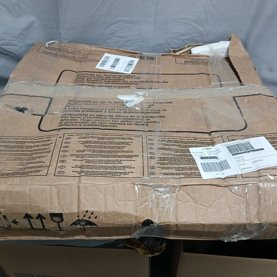 BOSCH SERIES 2 PKE611CA3E 60CM WIDE FRAMELESS ELECTRIC HOB RRP £489