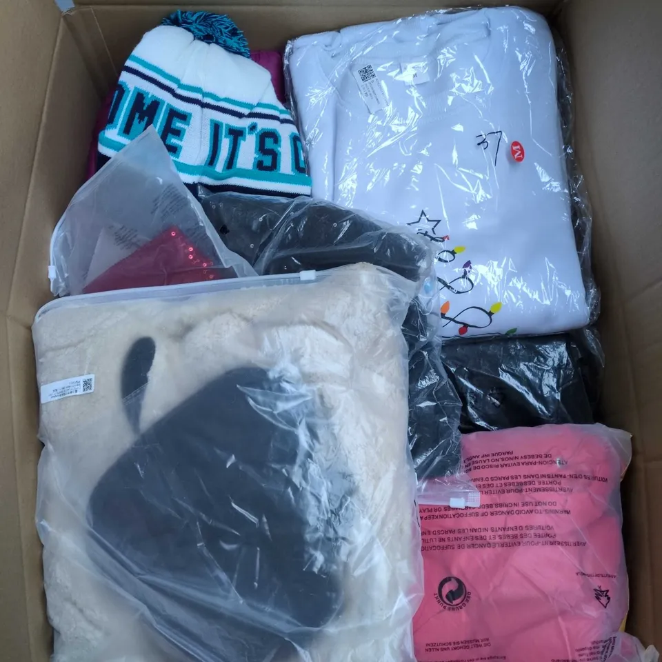 LARGE BOX OF APPROXIMATELY 25 ASSORTED CLOTHING ITEMS IN VARIOUS COLOURS, STYLES AND SIZES - COLLECTION ONLY