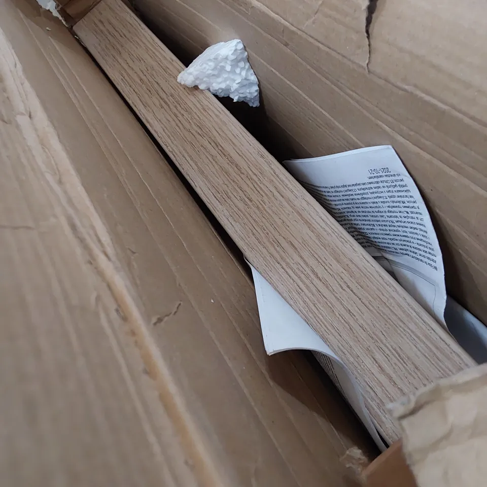 BOXED WOOD EFFECT LIGHT OAK BENCH TOP 112.4 × 3.8 × 36.5cm