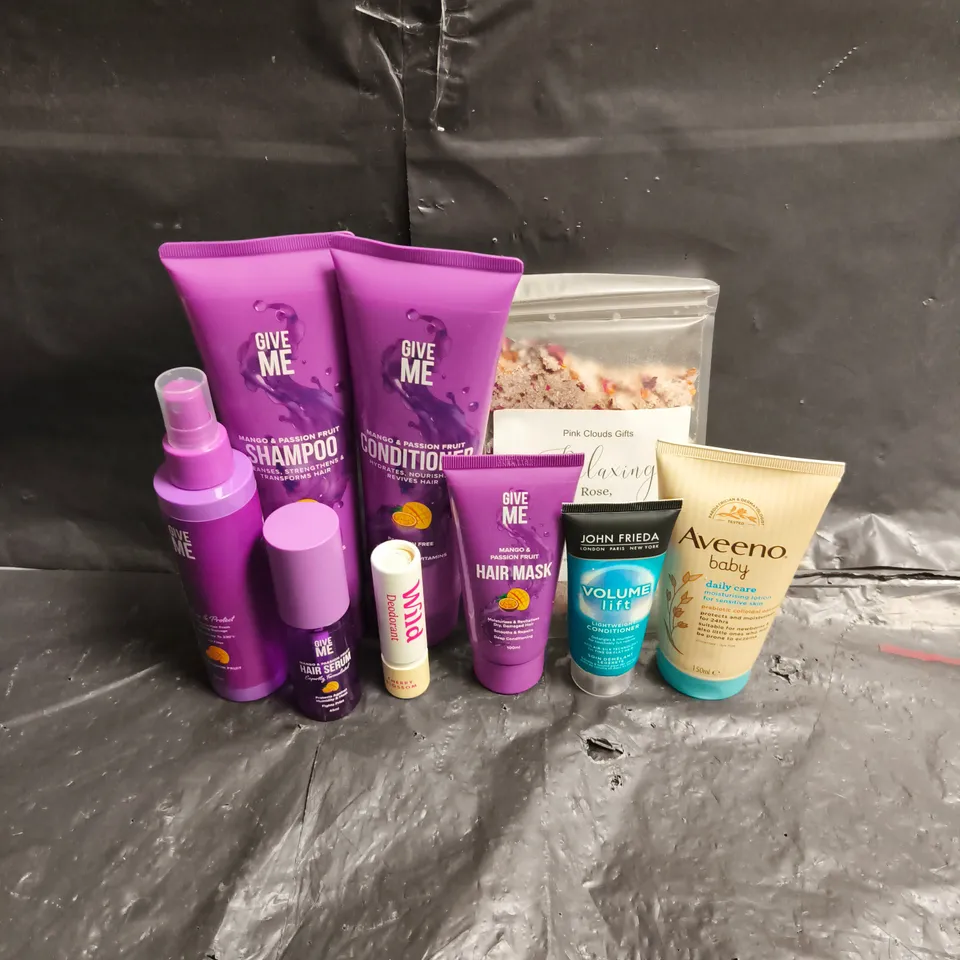 APPROXIMATEY 20 ASSORTED HEALTH AND BEAUTY PRODUCTS TO INCLUDE - AVEENO BABY - GIVE ME HAIR SERUM - JOHN FRIEDA VOLUME LIFT - ETC