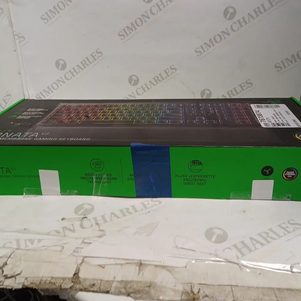 RAZOR ORNATA MECHA-MEMBRANE GAMING KEYBOARD