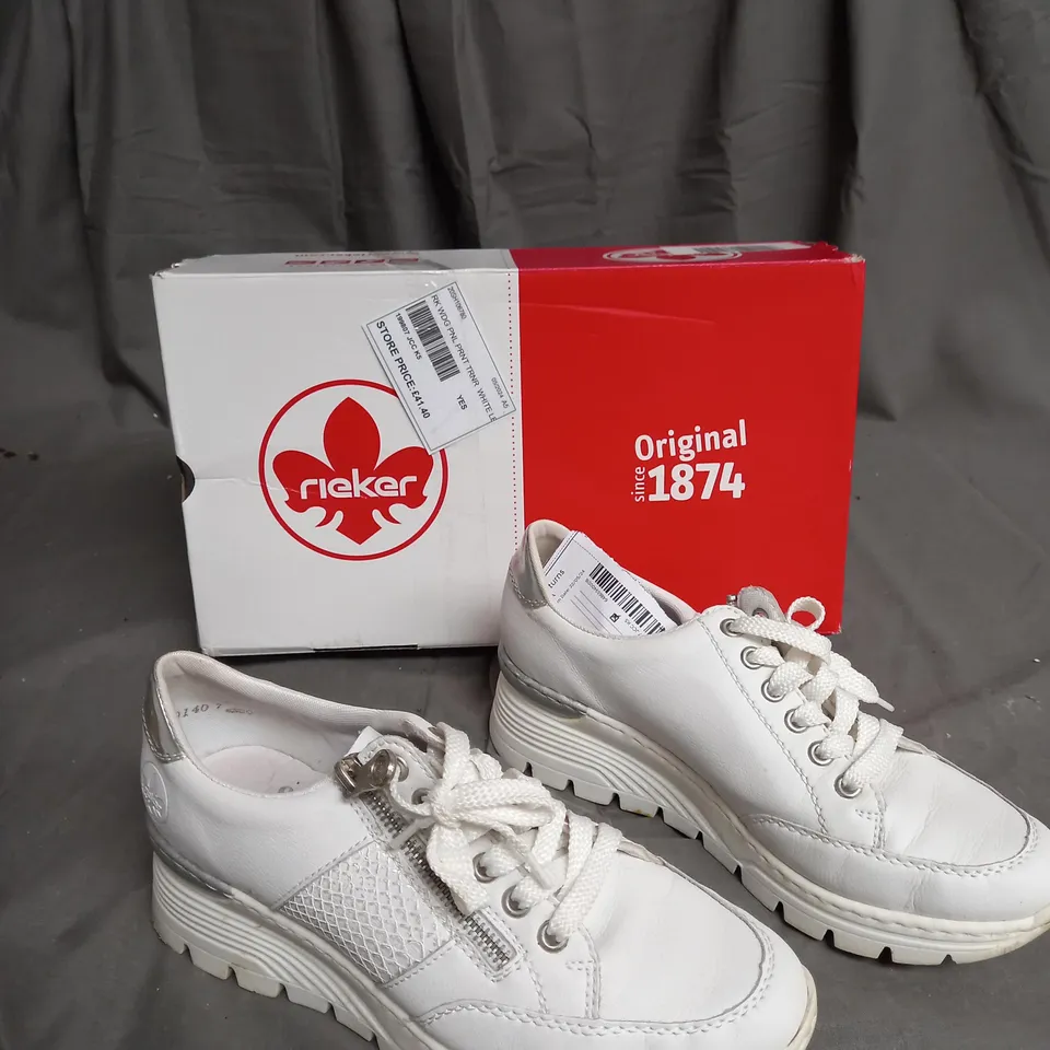 BOXED RIEKER RAISED WHITE ZIP UP TRAINERS SIZE 5 