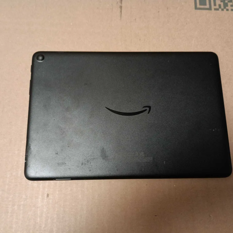 AMAZON FIRE HD 10 TABLET