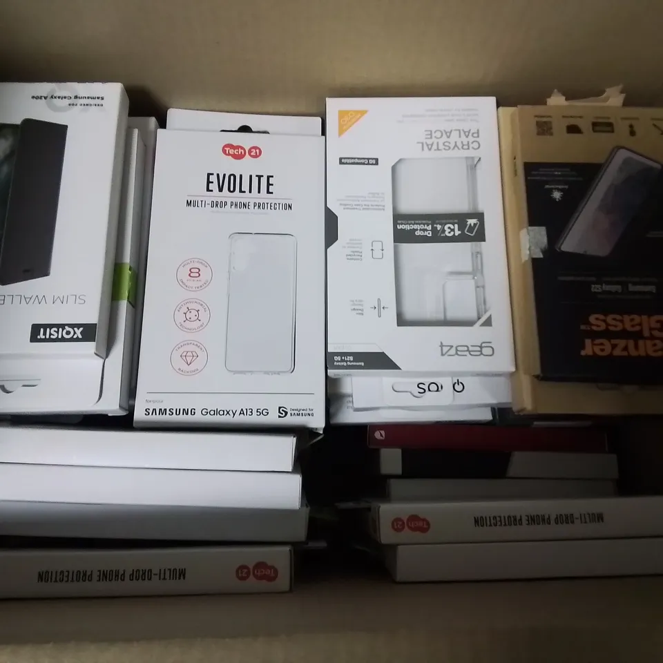 LOT OF APPROXIMATELY 60 ASSORTED MOBILE PHONE CASES AND SCREEN PROTECTORS