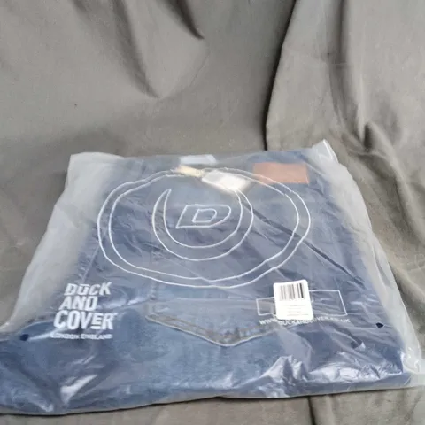 DUCK AND COVER DENIM JEANS – BLUE, LONDON ENGLAND 38W 32L