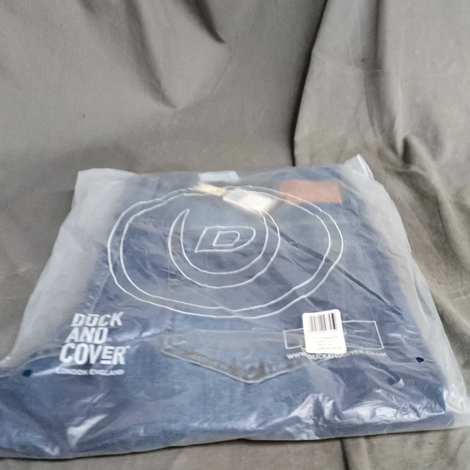 DUCK AND COVER DENIM JEANS  – BLUE, LONDON ENGLAND 38W 32L