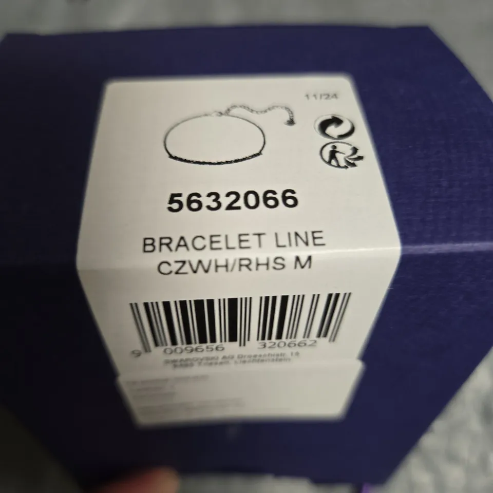 SWAROVSKI CRYSTAL PAVÉ BRACELET – BOXED
