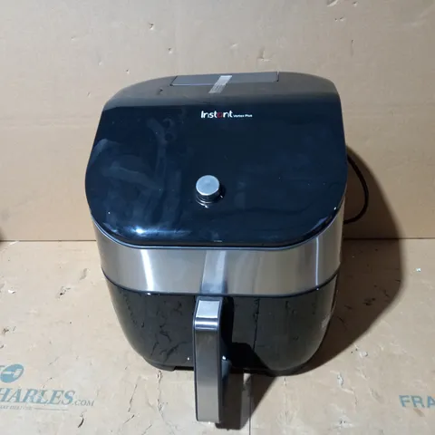INSTANT VORTEX PLUS AIR FRYER