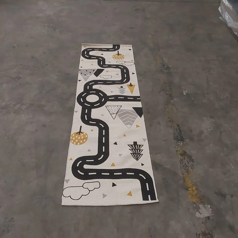 QUALITY DESIGNER RUG - APPROXIMATELY 205 x 59cm