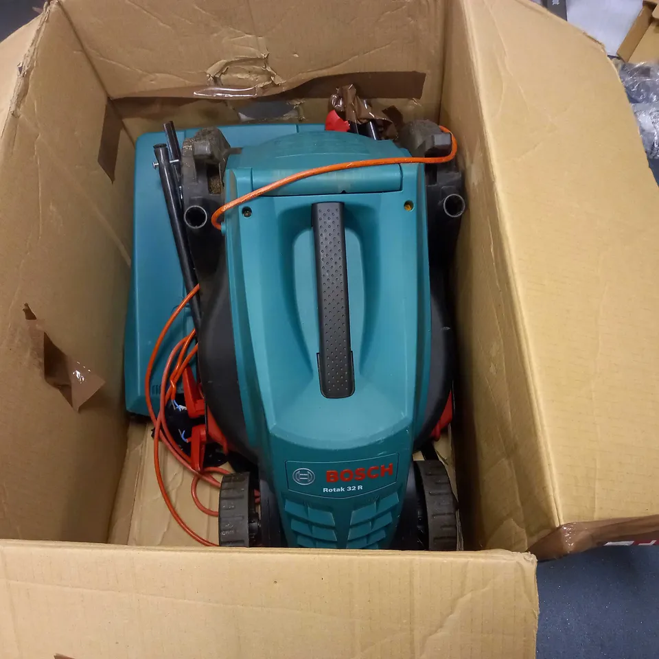BOSCH ROTAK 32R LAWNMOWER