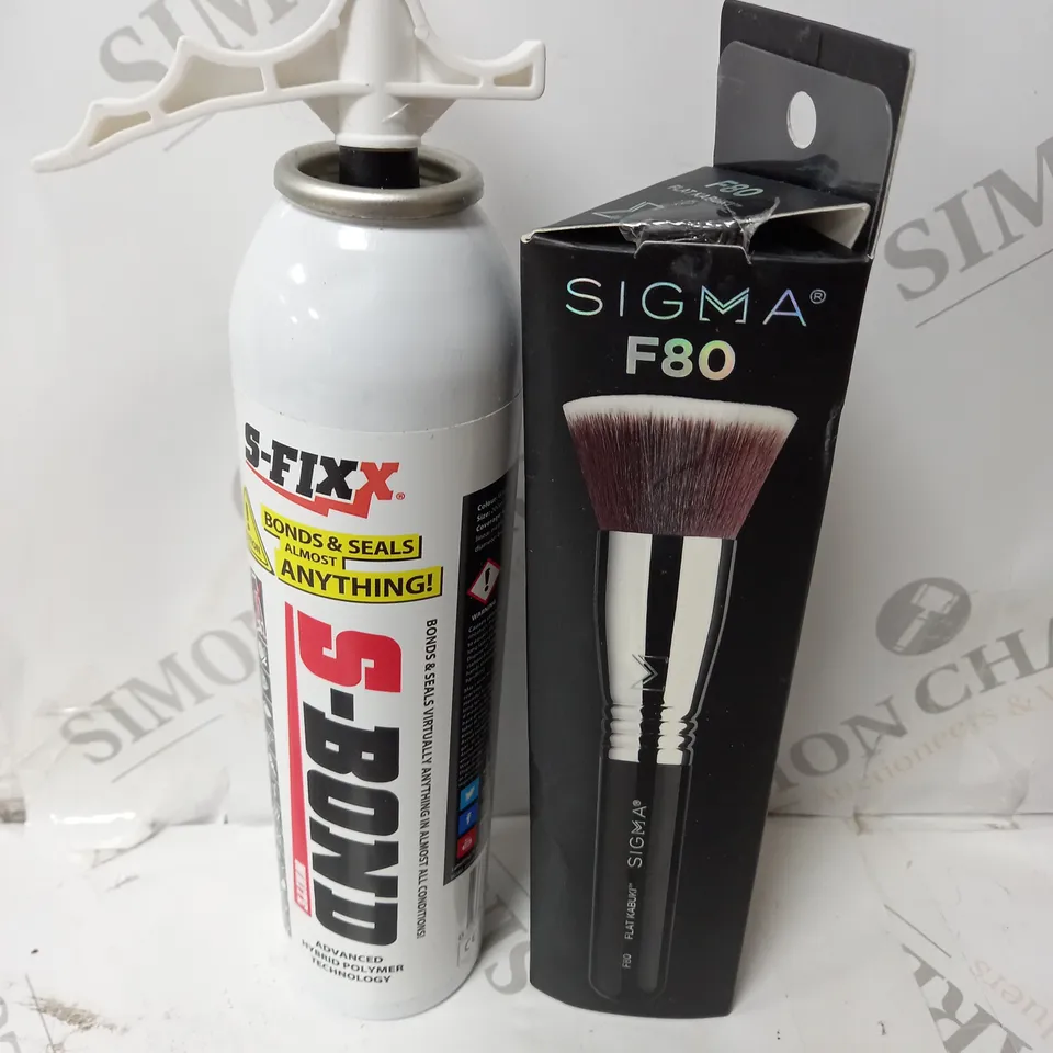 BOX OF APPROXIMATELY 15 ASSORTED HOUSEHOLD ITEMS TO INCLUDE FOUNDATION BRUSH, S-FIXX S-BOND, ETC