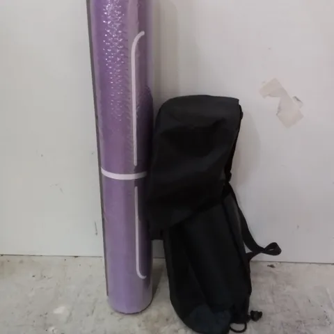 AS NEW BOXED AMAZON BASICS RUBBER & SUEDE YOGA MAT, PURPLE