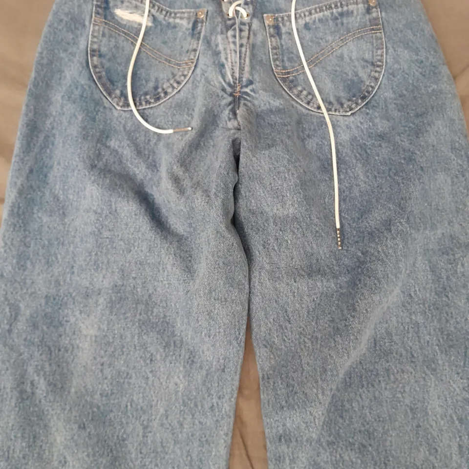 OH POLLY DISTRESSED RIPPED JEANS IN BLUE SIZE 10