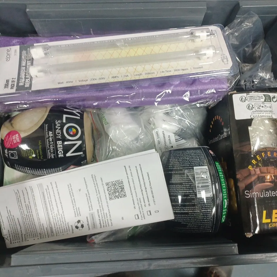 APPROXIMATELY 10 ASSORTED HOUSEHOLD ITEMS TO INCLUDE coloured kitchen knife set, halogen heater replacement tubes, dylon fabric dye, etc 