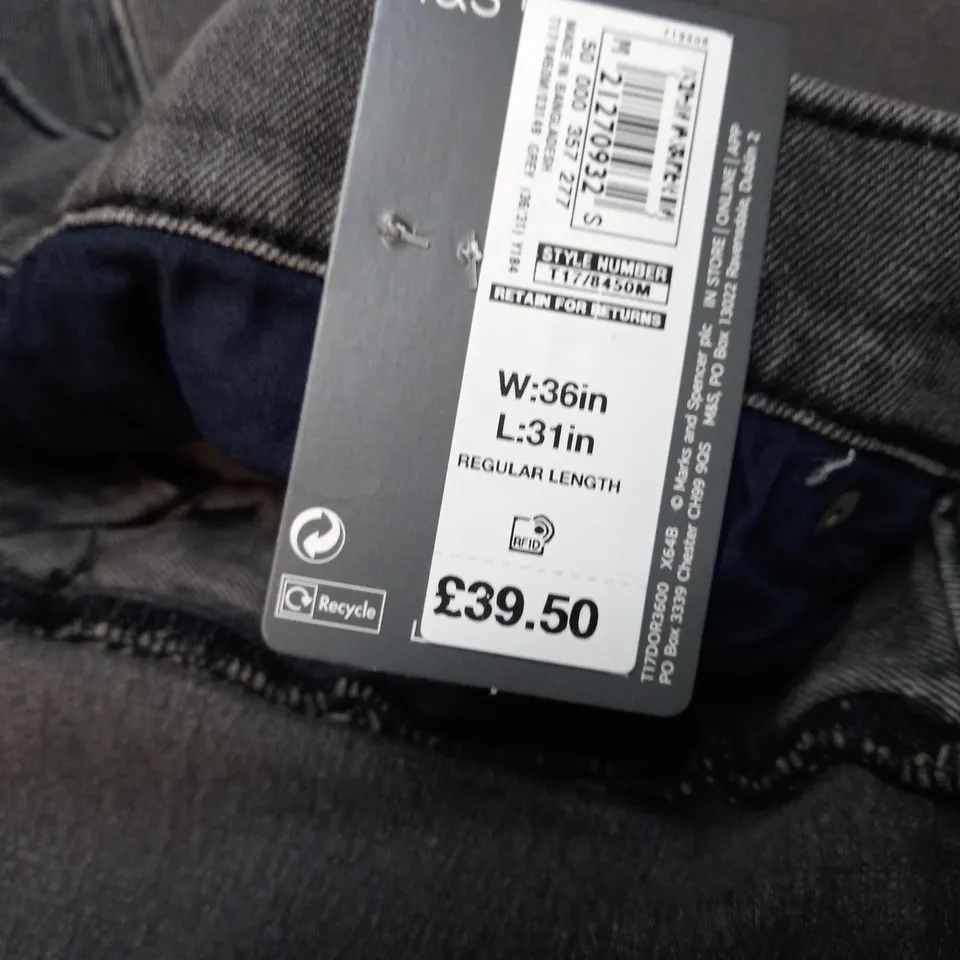M&S STORMWEAR STRAIGHT FIT JEANS IN GREY - W36 31