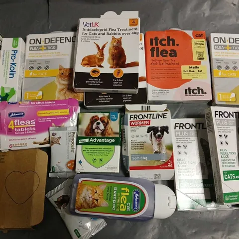 LOT OF ASSORTED PET CARE ITEMS TO INCLUDE FRONTLINE FLEA SPOT-ON, DOG SHAMPOO AND DOGDOCTORS ALLERGY AID