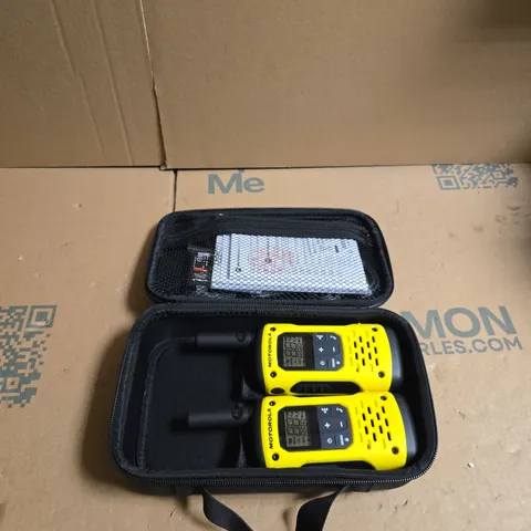 MOTOROLA TWO-WAY RADIOS (WALKIE-TALKIES) – SET OF 2 IN CARRY CASE