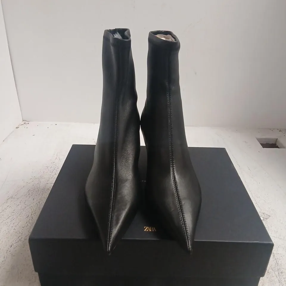 ZARA THE EDIT BLACK LEATHER ANKLE BOOTS – UK 4 (EU 37)