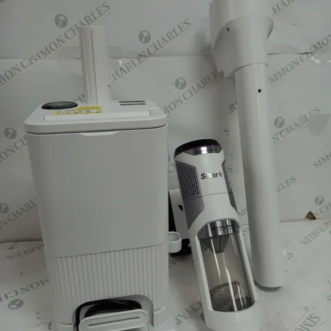 BOXED SHARK DETECT PRO 1.3L AUTO EMPTY VACUUM CLEANER IW3510UK - COLLECTION ONLY