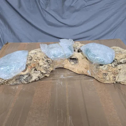 BOX OF APPROXIMATELY 7 DECORATIVE WOOD TEA LIGHT CANDLE HOLDERS