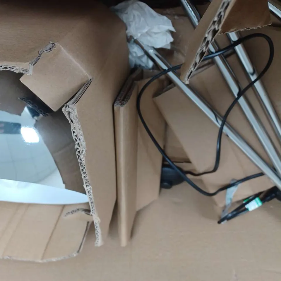 BOXED GOODHOME FLOOR LAMP IN CHROME 