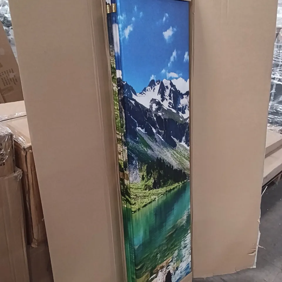 BOXED 5 PANEL ROOM DIVIDER (1 BOX)