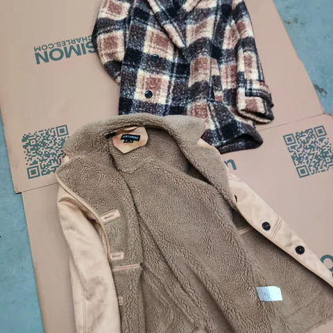 APPROXIMATELY 8 ASSORTED CENTIGRADE COATS IN VARIOUS STYLES, SIZES & COLOURS