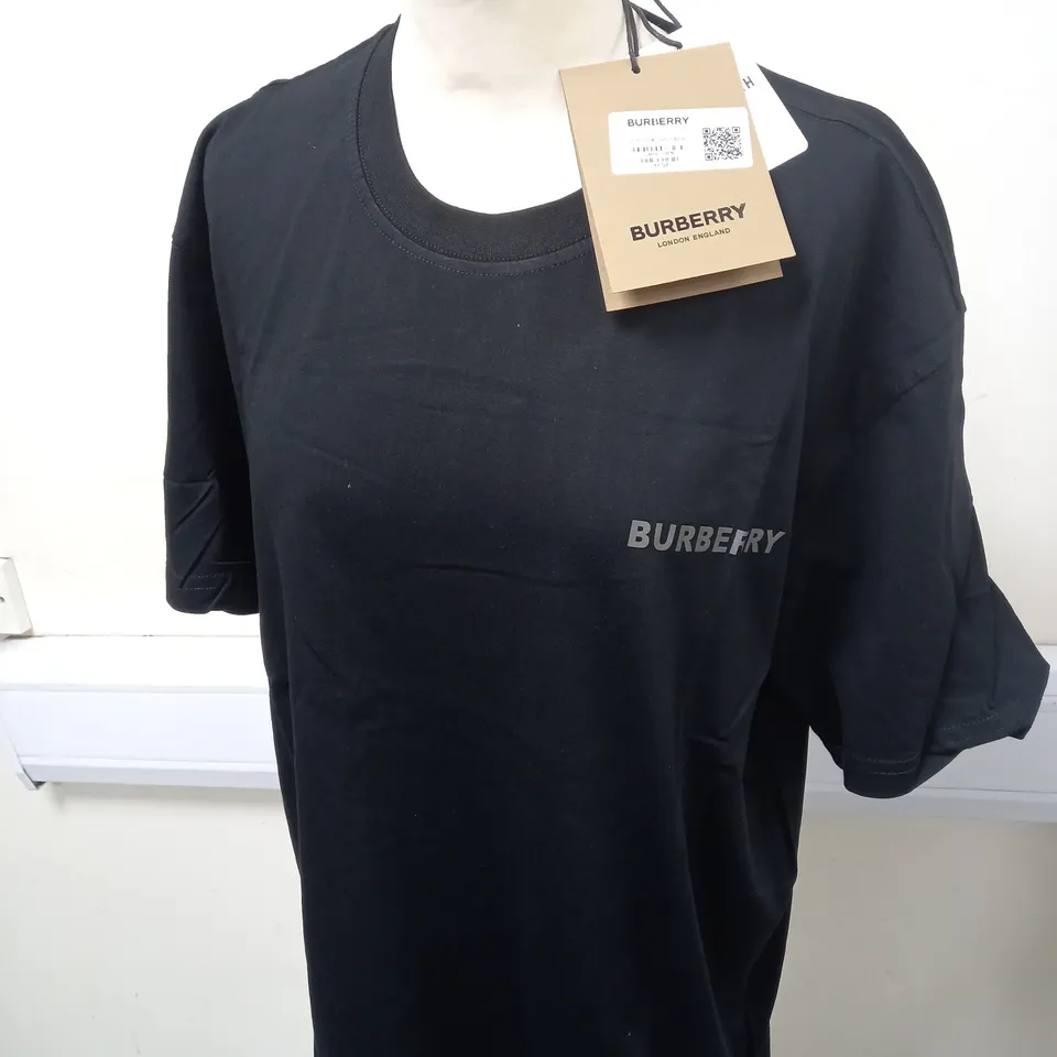 BURBERRY LOGO PRINT T-SHIRT SIZE L 
