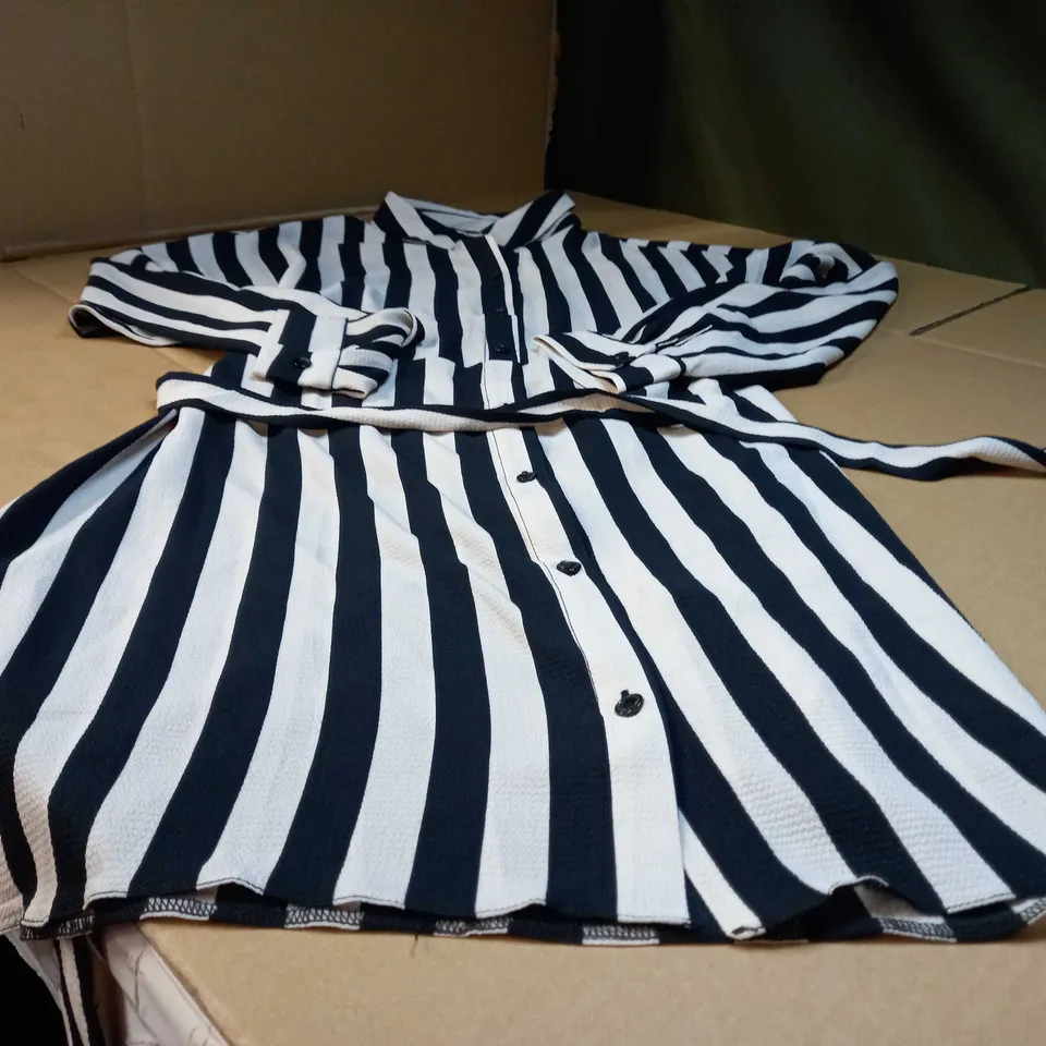 ASOS CREAM/BLACK LIGHT WEIGHT SHIRT DRESS - SIZE 14