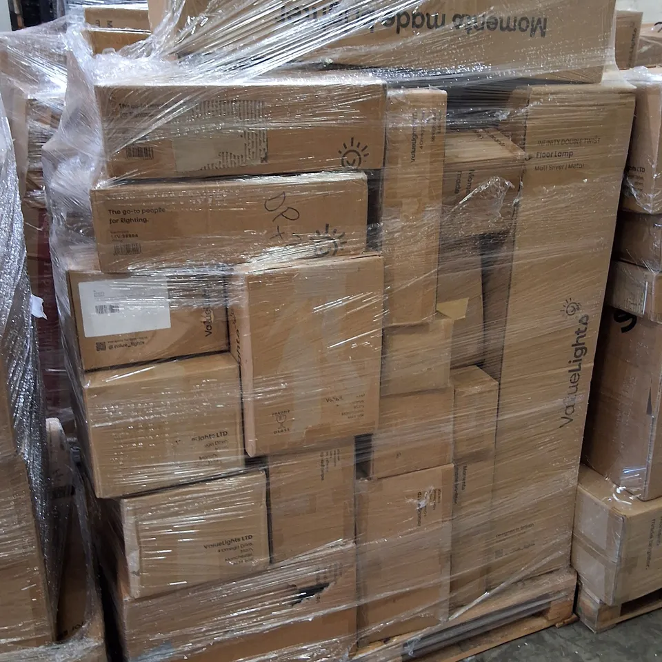 PALLET CONTAINING ASSORTED VALUELIGHTS LIGHTING TO INCLUDE