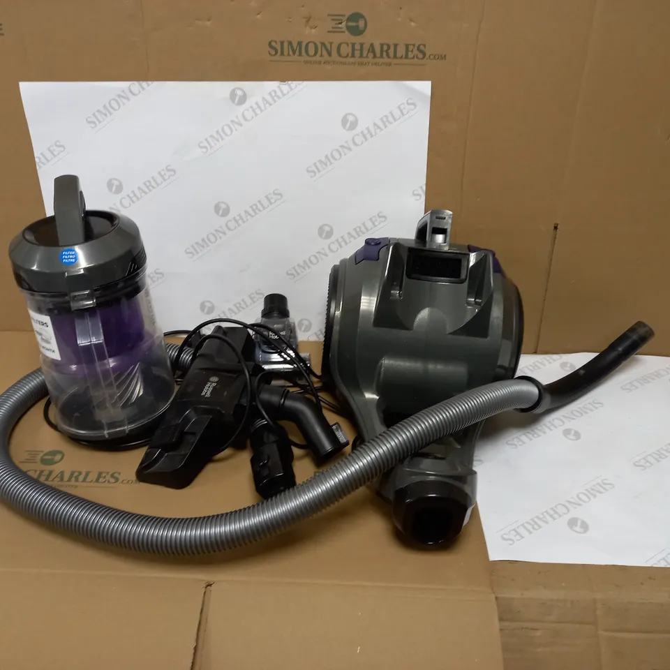 RUSSELL HOBBS VACUUM CLEANER